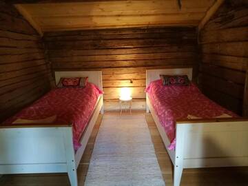 Фото номера Семейный номер Отели типа «постель и завтрак» Willa Mustijoki г. Laukkoski 11